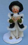 Annalee 10" Old Tyme Carolling Woman - Near Mint - 726596